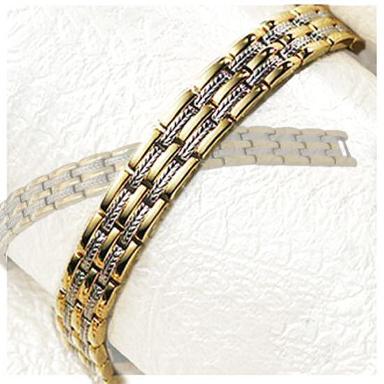 SABONA OF LONDON 326 Executive Regal Duet Magnetic Bracelet, distinctive partial 18K gold plated stainless steel magnetic bracelet combines individuality and style in a sophisticated design with a high wearing comfort. The inconspicuous appearance with efficacy and its timeless elegance is a fantastic addition to any outfit, casual or formal, men and women